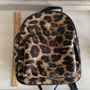 Leopard backpack. Used/ like new. This is super cute and ready to be loved🐆